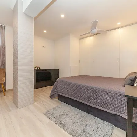Apartment B35 - Andorinha Heart In *