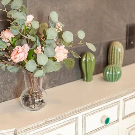 B35 - Andorinha Heart In Appartement *